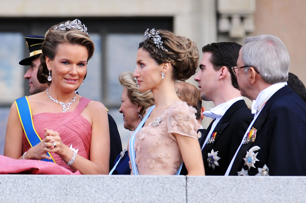 The Duchess of Brabant, the Princess of Asturias, Prince Philippos of Greece and Denmark, and King Constantine II of Greece appear on the palace terrace following the wedding of the Crown Princess of Sweden and Daniel Westling in Stockholm on June 19, 2010 (Pascal Le Segretain/Getty Images)