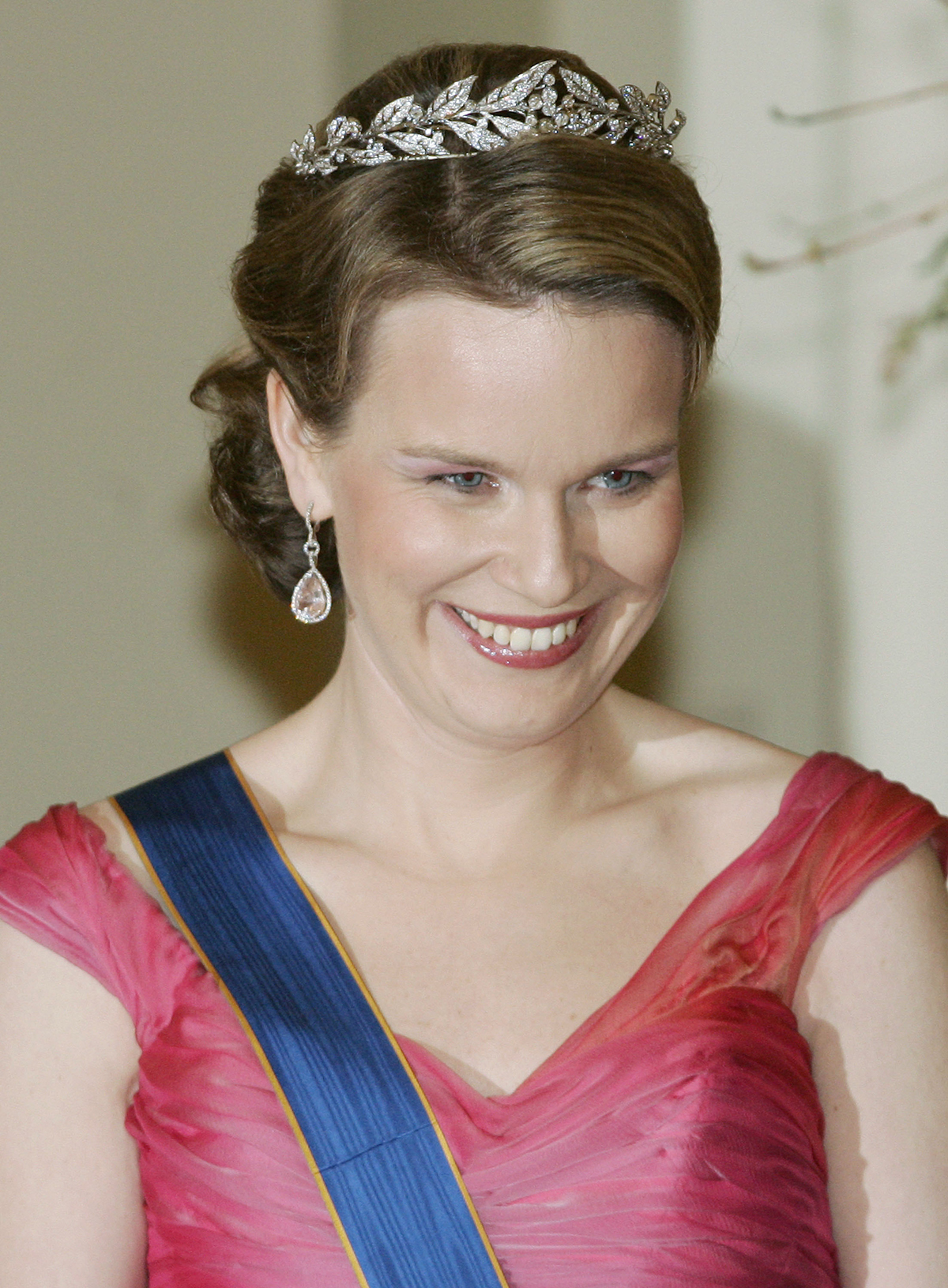 The Duchess of Brabant attends a state banquet at Laeken for the visiting Grand Duke and Grand Duchess of Luxembourg on March 20, 2007 (Mark Renders/Getty Images)