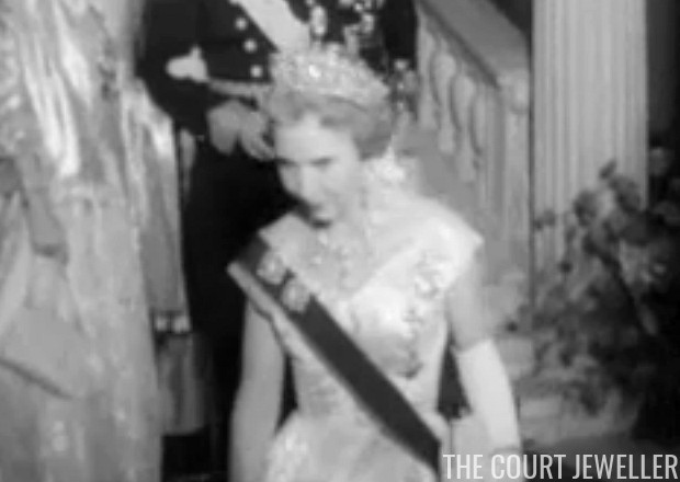 Queen Ingrid of Denmark wears the tiara in Athens (screencapture)