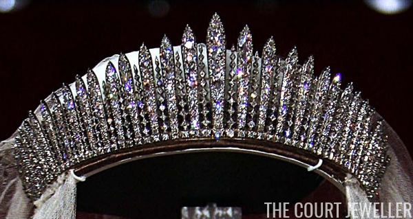 Queen Mary's Fringe Tiara, on display with Queen Elizabeth II's wedding dress at Buckingham Palace, July 2007 (Peter Macdiarmid/Getty Images)