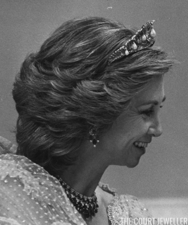 Queen Sofia wears the tiara in Ottawa, 1975 (Keystone/Hulton Archive/Getty Images)