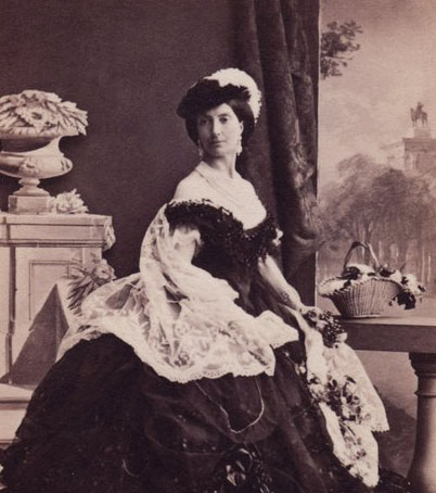 Elizabeth Wellesley, Duchess of Wellington, ca. 1861 (Wikimedia Commons)