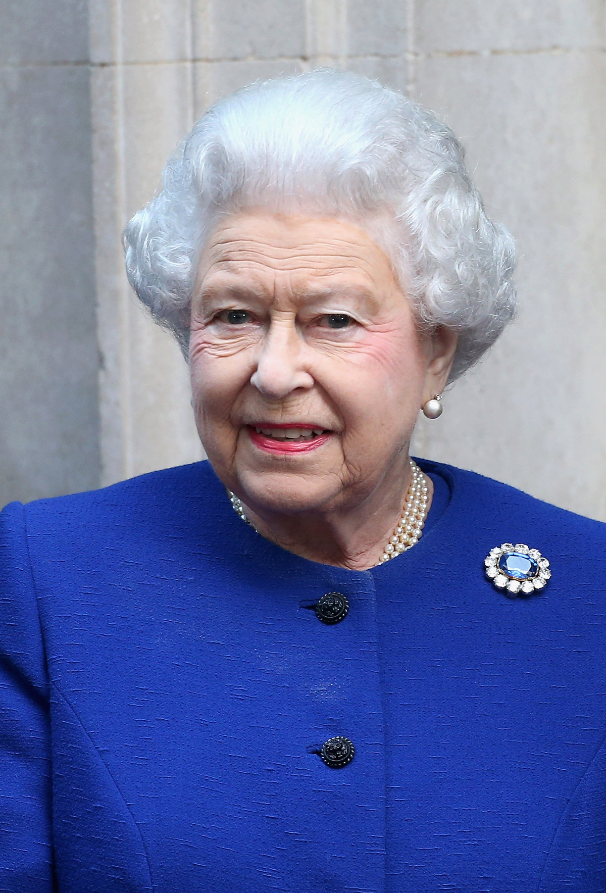 Queen Elizabeth II arrives at Number 10 Downing Street to attend the Government's weekly Cabinet meeting on December 18, 2012 (Chris Jackson/Getty Images)