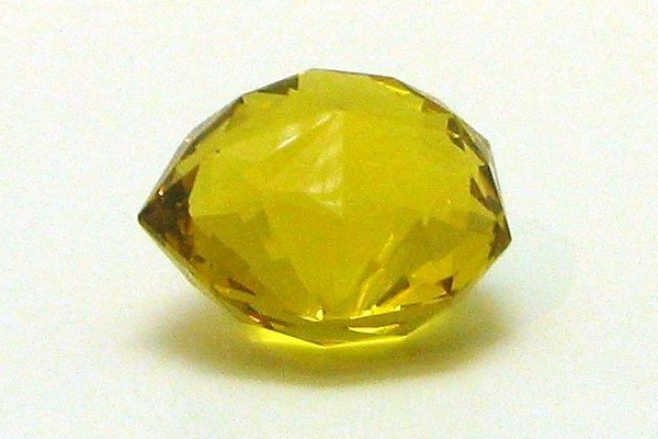 Copy of the Florentine Diamond (Wikimedia Commons)