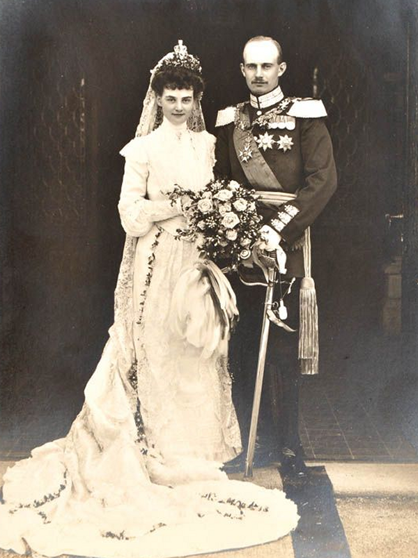 Wedding portrait of Grand Duke Friedrich Franz IV of Mecklenburg-Schwerin and Princess Alexandra of Hanover, June 1904