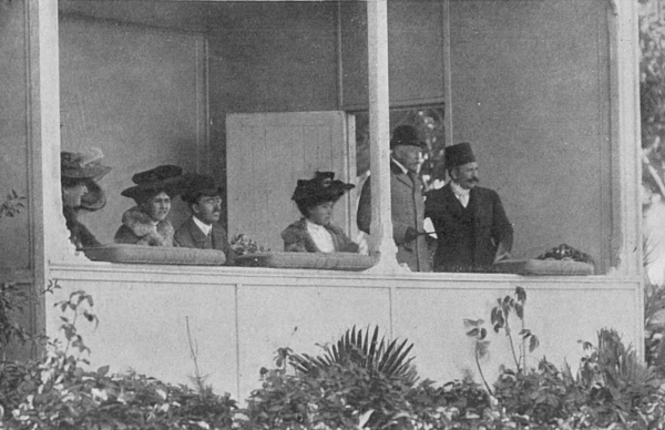 The Connaughts and Prince Gustaf Adolf at the races in Cairo, 1905