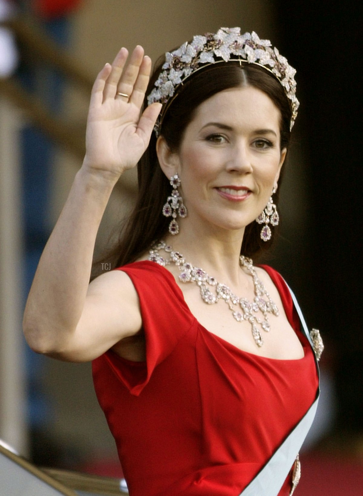 Crown Princess Mary of Denmark at her pre-wedding gala, May 2004