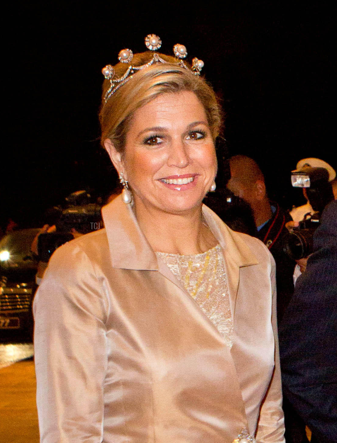 Princess Maxima wears the Pearl Button Tiara, January 2013
