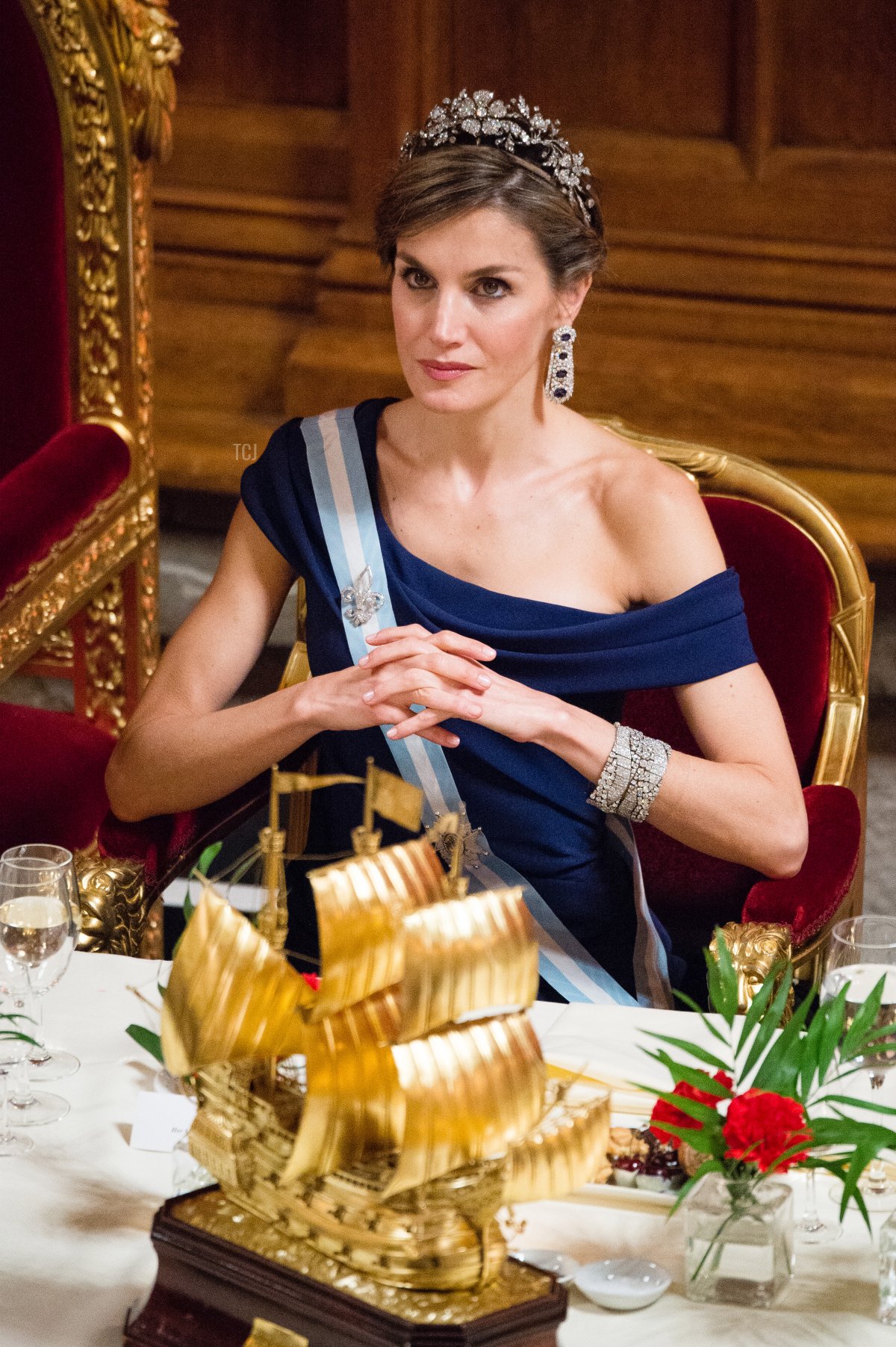 Queen Letizia of Spain attends a banquet at the Guildhall during a State visit by the King and Queen of Spain on July 13, 2017 in London, England