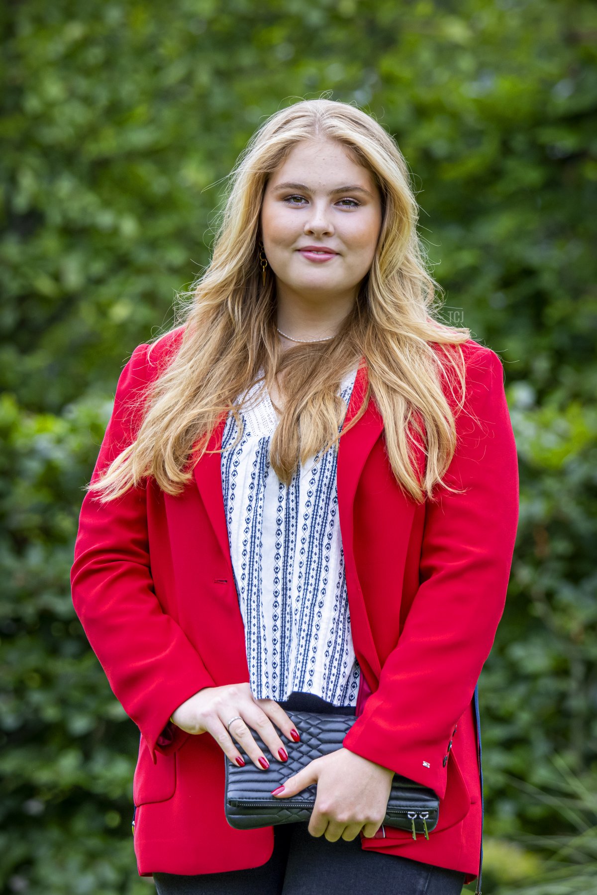 Princess Ariane of the Netherlands, Queen Maxima of the Netherlands, Princess Alexia of the Netherlands, King Willem-Alexander of the Netherlands and Princess Amalia of the Netherlands pose during the summer photo session at Huis ten Bosch Palace in The Hague, on July 16, 2021