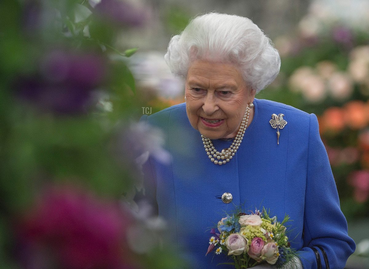 Britain's Queen Elizabeth II visits the Chelsea Flower Show in London on May 22, 2017