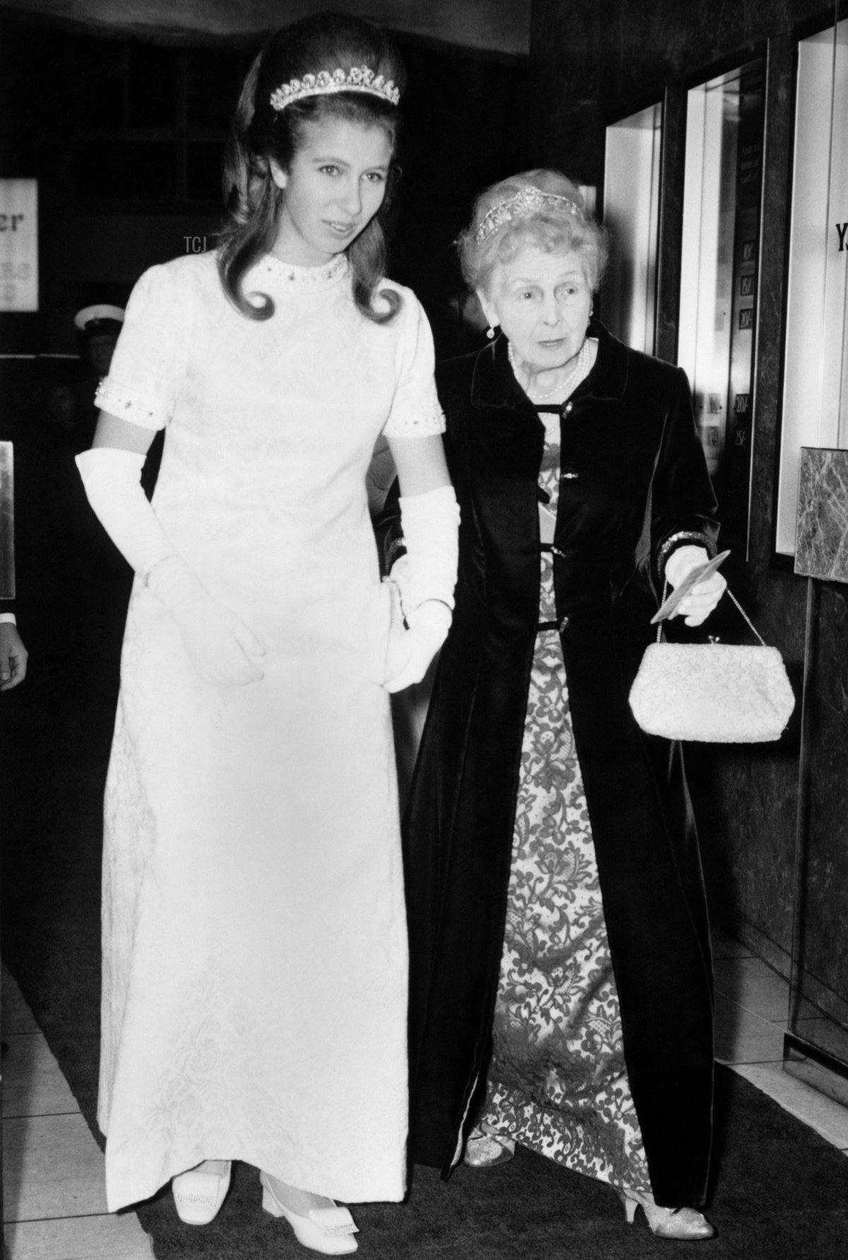 Princess Anne attends a film premiere at the Warner Theatre, November 1969