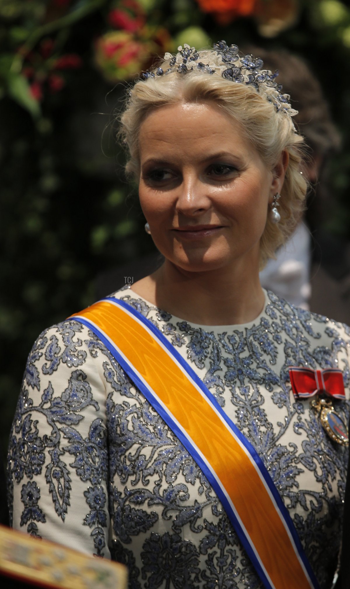 Crown Princess Mette-Marit of Norway attends the inauguration of HM King Willem Alexander of the Netherlands and HRH Princess Beatrix of the Netherlands at New Church on April 30, 2013 in Amsterdam