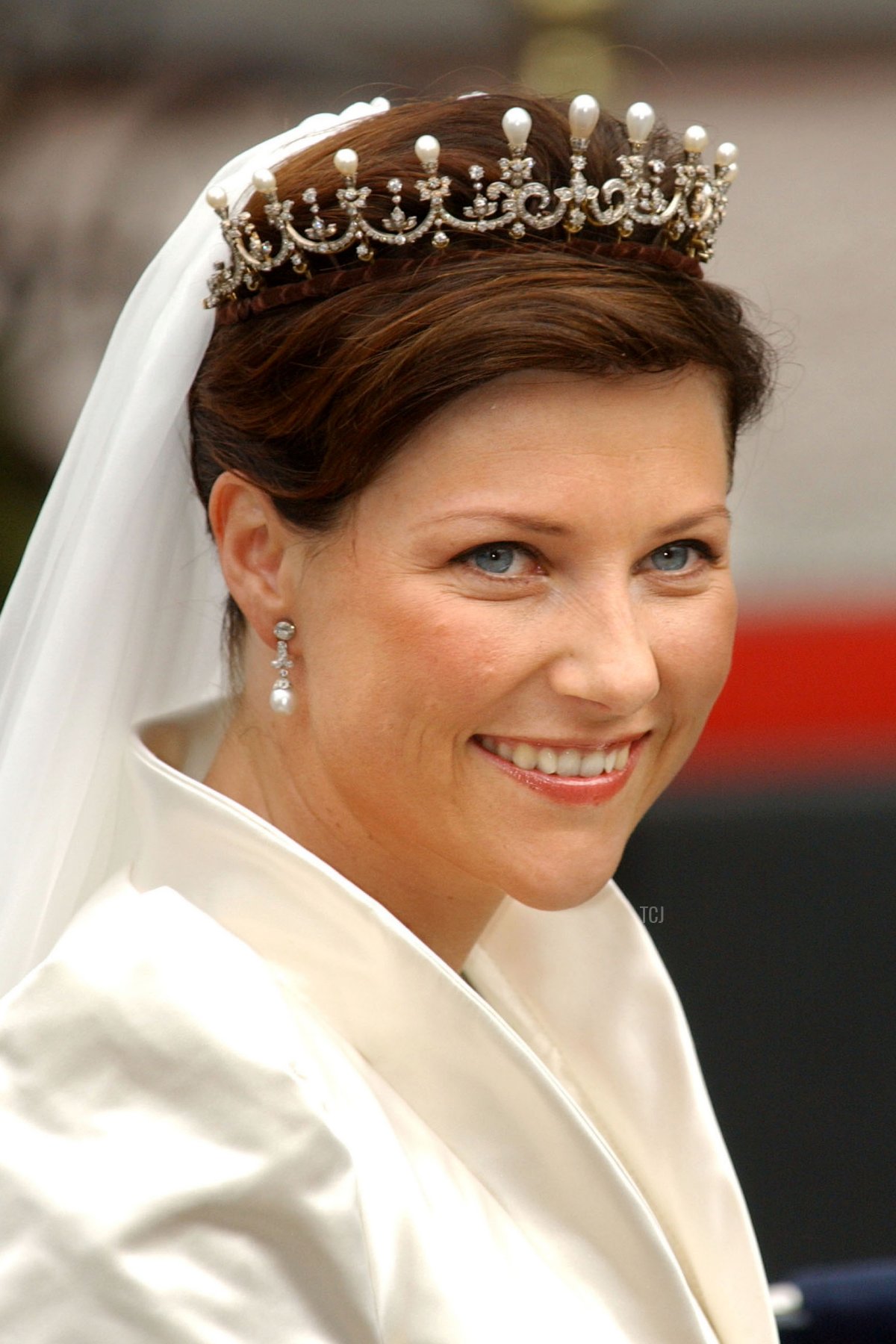 Norwegian Princess Martha Louise leaves the Royal Residence for her wedding to writer Ari Behn May 24, 2002 in Trondheim, Norway