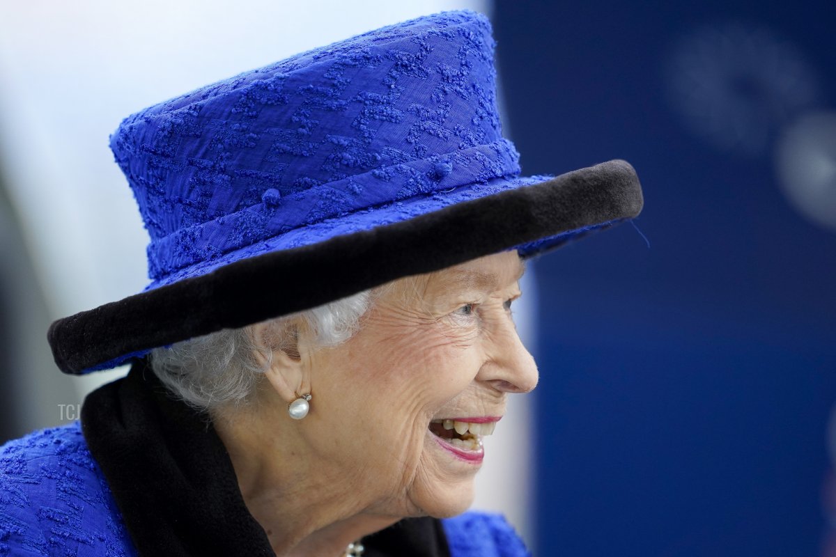 Queen Elizabet II during the Qipco British Champions Day at Ascot Racecourse on October 16, 2021 in Ascot, England