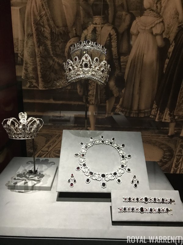 Reproduction of Empress Marie Louise's original ruby and diamond parure