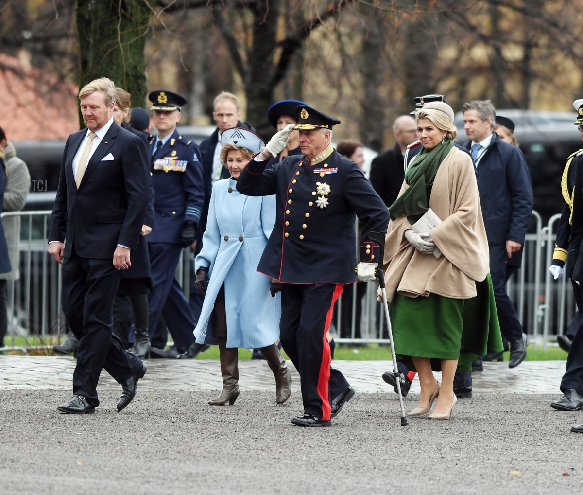King Harald, Queen Sonja, King Willem-Alexander and Queen Maxima at a wreath laying ceremony at the national monument at Akershus Fortress on November 9, 2021 in Oslo, Norway