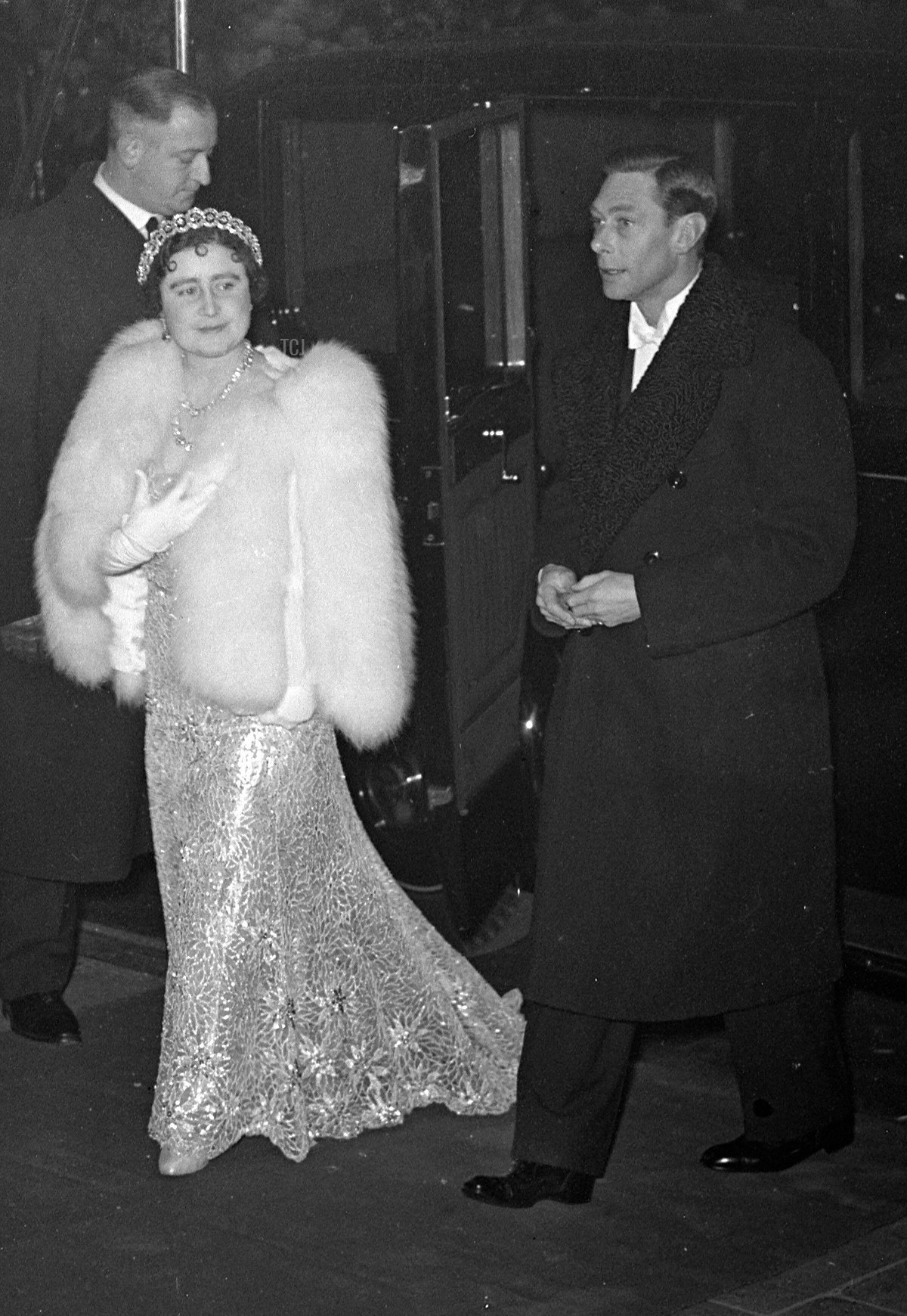Members of the royal family attended the Royal Command Variety Performance in aid of the Variety Artist Benevolent Fund at the Palladium, Argyle Street, London, 15 Nov 1937