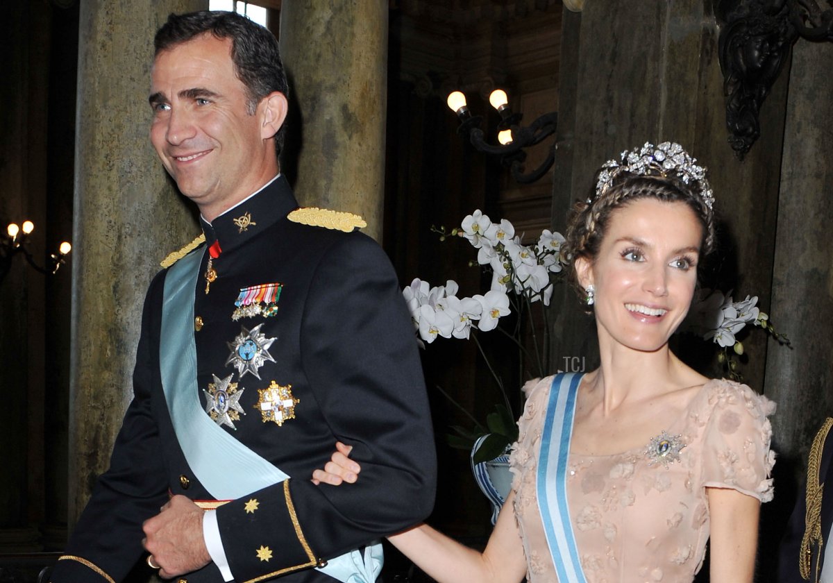 Crown Prince Felipe of Spain and Crown Princess Letizia of Spain attend the Wedding Banquet for Crown Princess Victoria of Sweden and her husband prince Daniel at the Royal Palace on June 19, 2010 in Stockholm, Sweden