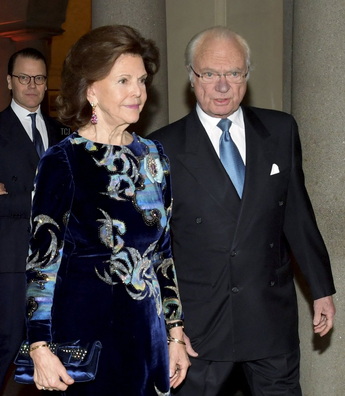 Sweden's Queen Silvia (2ndR) and King Carl XVI Gustaf (R) arrive with Sweden's Crown Princess Victoria and Prince Daniel for a ceremony to pay tribute to the 2021 Nobel Prize laureates at the Stockholm City Hall in Stockholm, Sweden on December 10, 2021