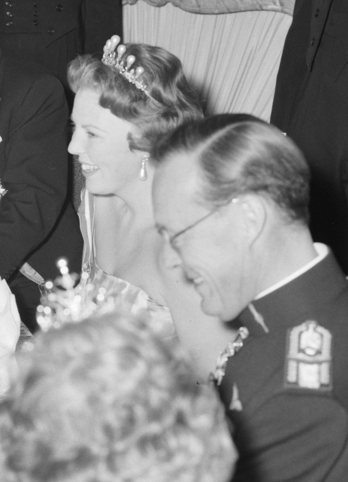 The Dutch royals attend a gala dinner at the Austrian Embassy, 18 May 1961