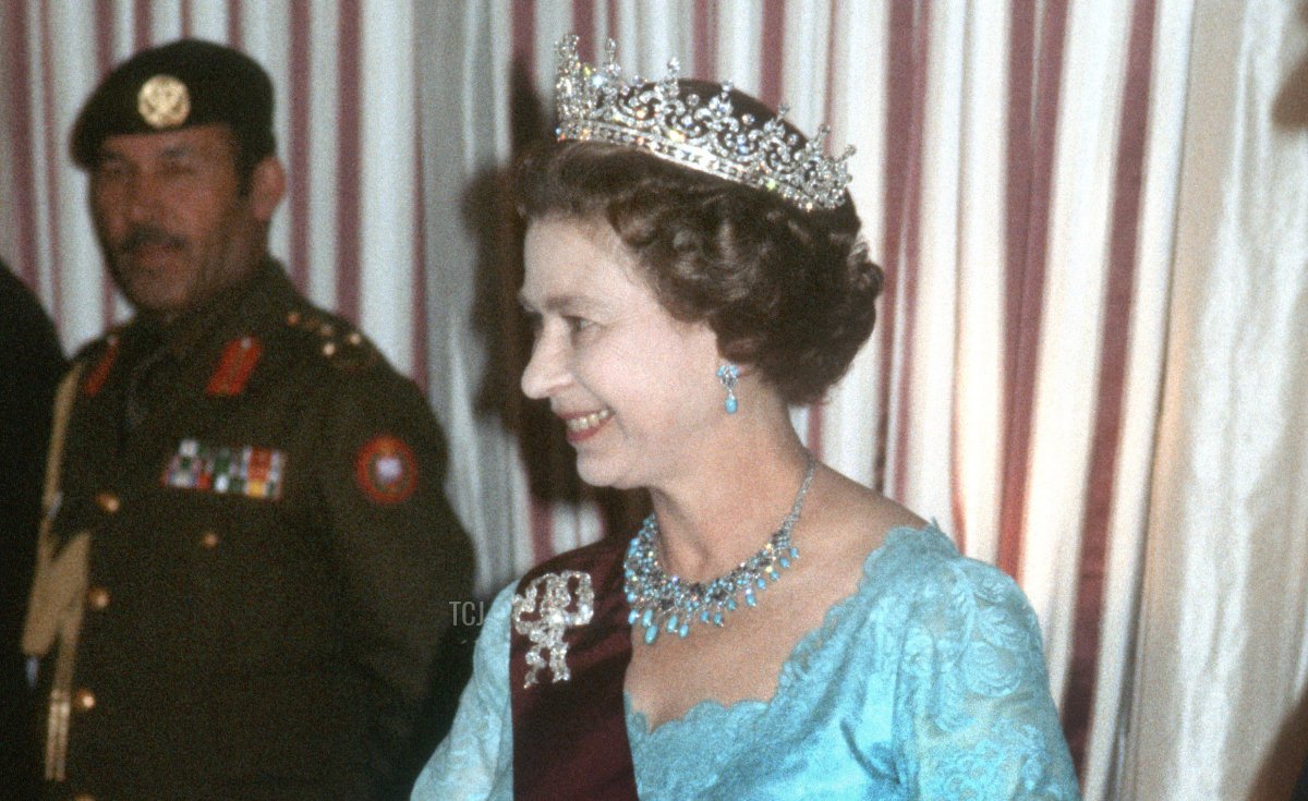Queen Elizabeth II attends a banquet in Amman during her Royal Tour of Jordan, March 1984