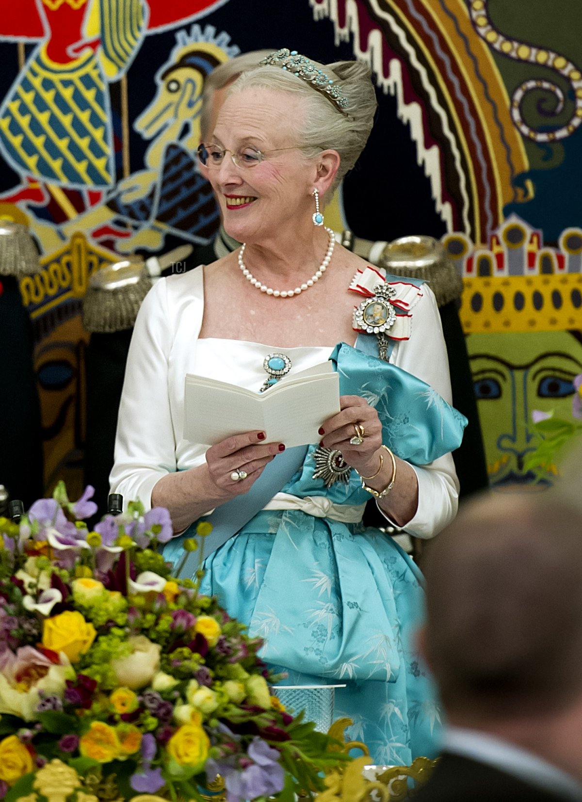Demark's Queen Margrethe and China's President Hu Jintao take part in an official state banquet at Christiansborg Palace in Copenhagen on June 15, 2012