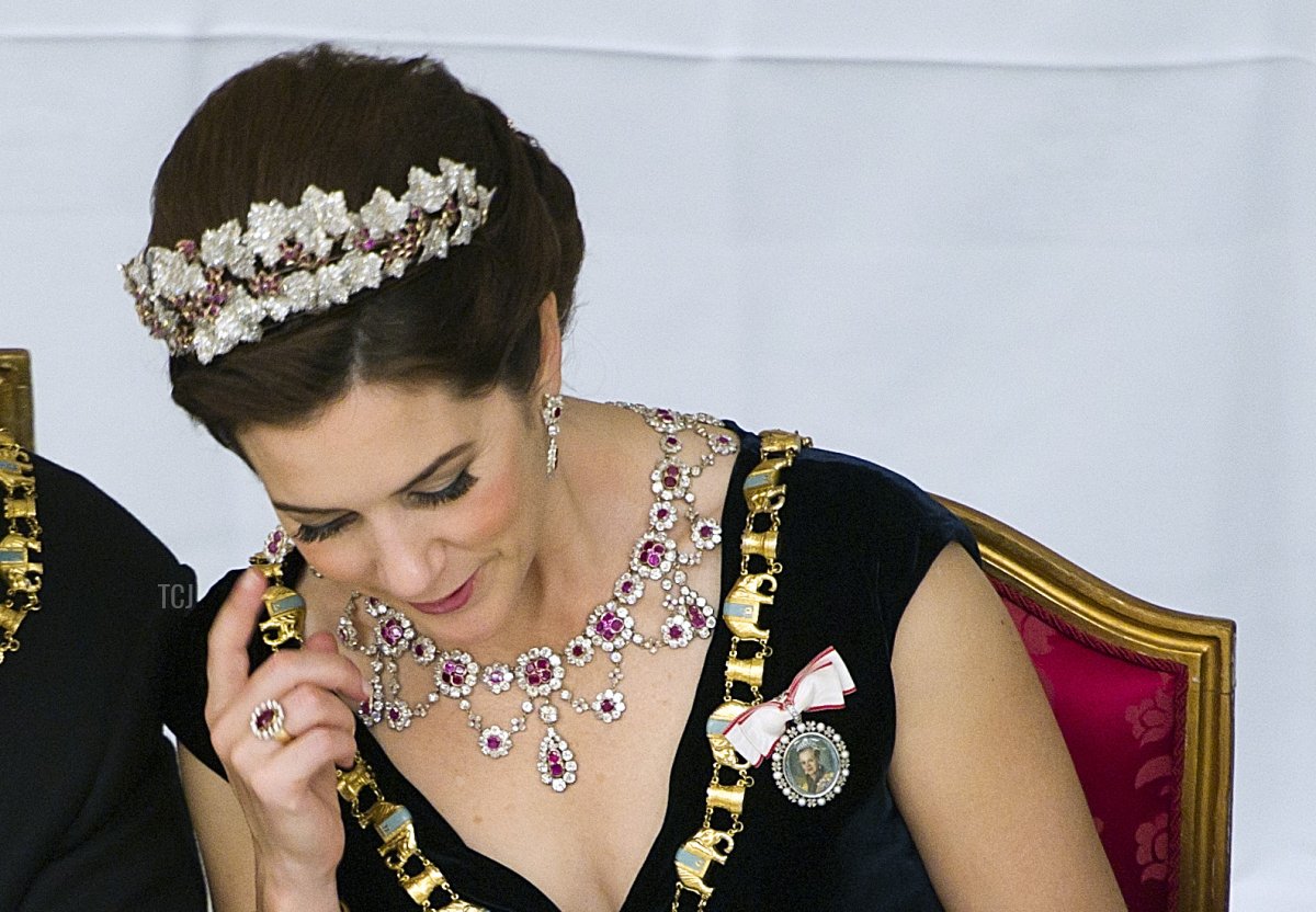 Crown Princess Mary of Denmark attends a Gala Dinner to celebrate Queen Margrethe II of Denmark's 40 years on the throne at Christiansborg Palace Chapel on January 15, 2012 in Copenhagen, Denmark