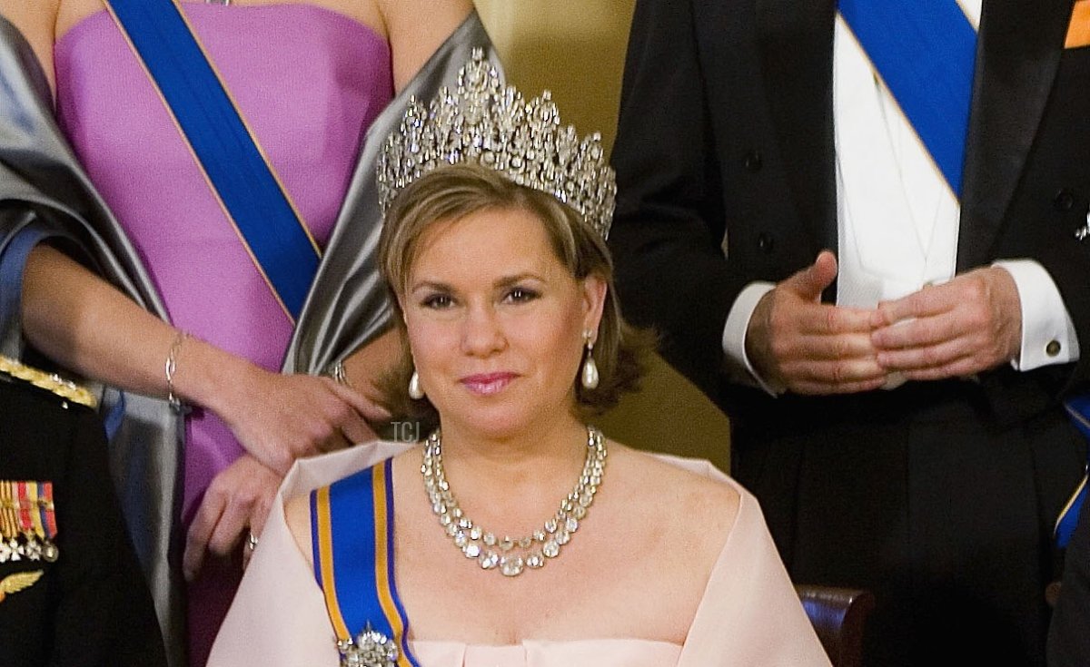 The Grand Duchess Maria Teresa of Luxemburg poses for a group photo at the Noordeinde Palace in The Hague, the Netherlands April 24, 2006