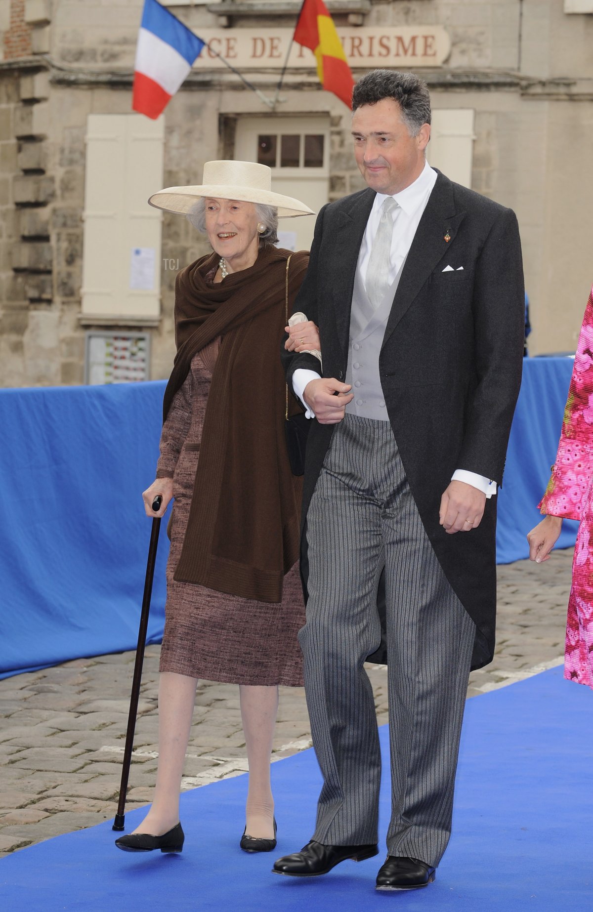 Archduchess of Austria Este and son Archduke Martin of Austria arrive at the Senlis Cathedral to attend the wedding of Jean de France with Philomena de Tornos on May 2, 2009 in Senlis, France