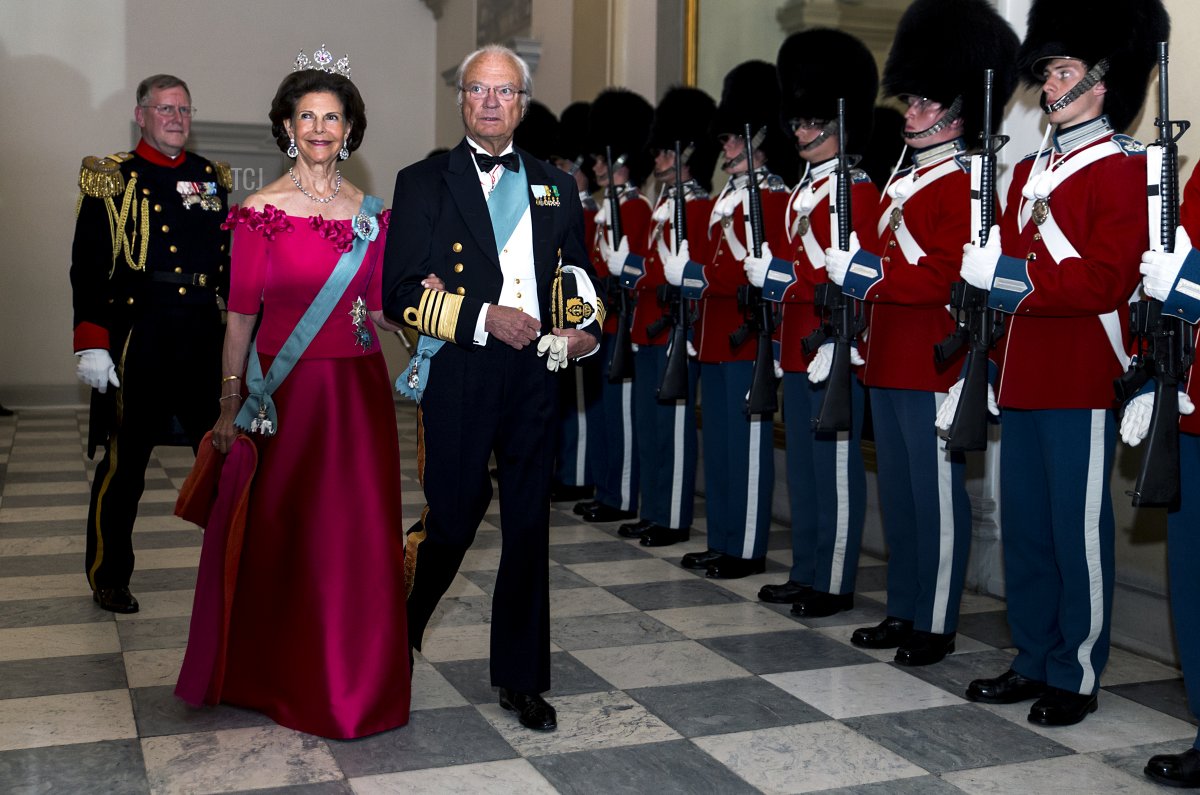 King Carl Gustaf of Sweden and wife Queen Silvia arrive to the gala banquet on the occasion of The Crown Prince's 50th birthday at Christiansborg Palace on May 26, 2018 in Copenhagen, Denmark