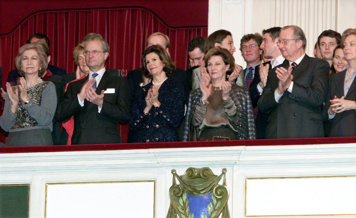Members of the European royal families, front row, from L-R: Queen Sofia of Spain, King Carl Gustav and Queen Silvia of Sweden, Queen Sonja of Norway, King Albert II and Queen Paola of Belgium applaud at the end of a concert in Amsterdam, February 1, 2002
