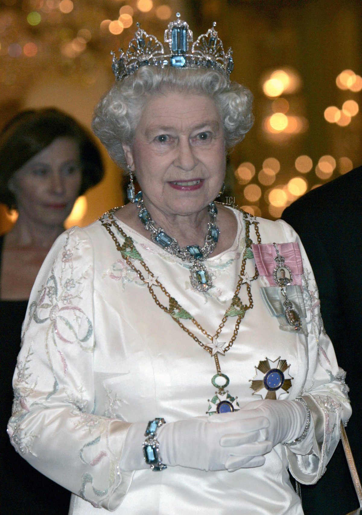 Queen Elizabeth II attends a State Banquet in Buckingham Palace, London, 07 March 2006 in honour of Brazilian President Mr Luiz Inacio Lula de Silva