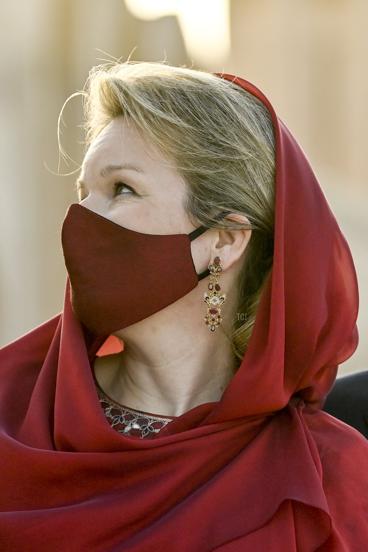 Queen Mathilde of Belgium wears a veil for a visit to the Sultan Qaboos Grand Mosque in Muscat, Oman on Thursday 03 February 2022, day two of an official visit of the Belgian Royals to the Sultanate of Oman and United Arab Emirates