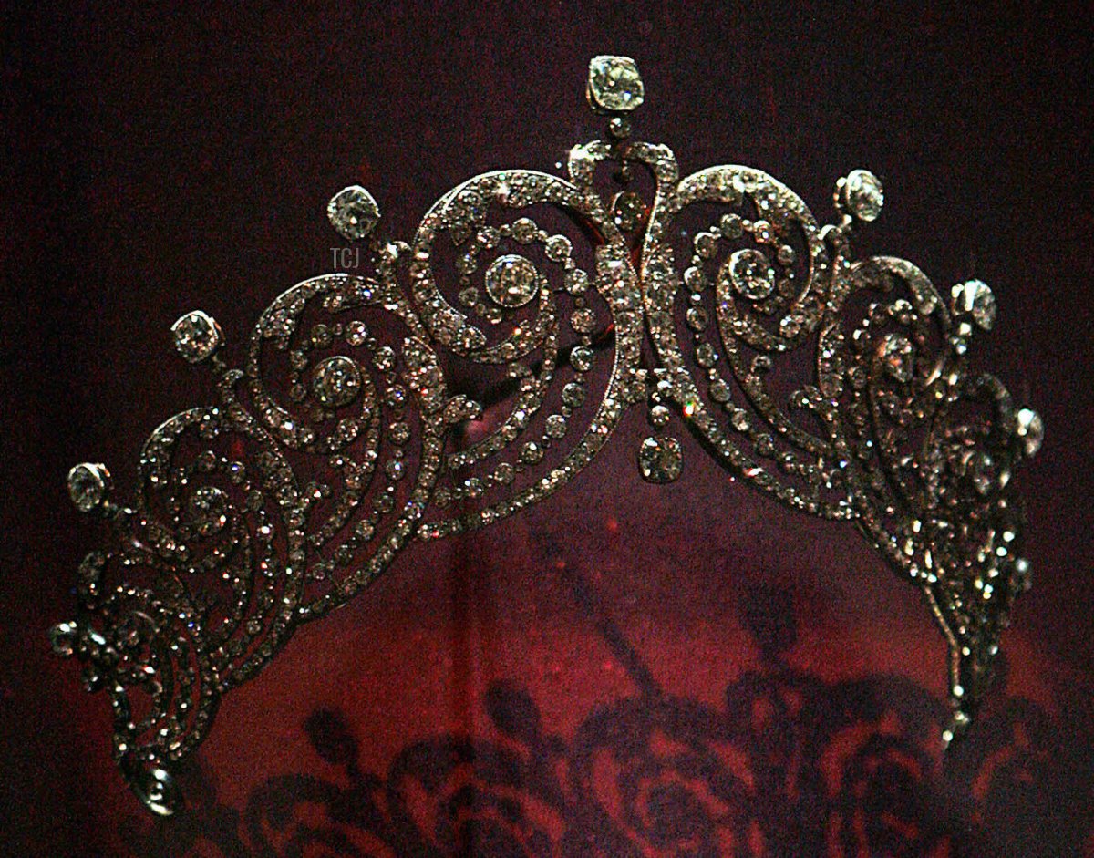 A Cartier scroll Tiara sold to the Countess of Essex in 1902 is on display at the Calouste Gulbenkian foundation in Lisbon 14 February 2007