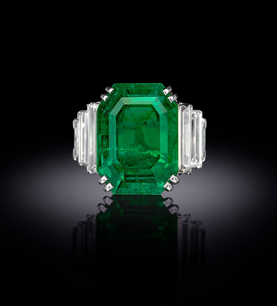 The Maximilian Emerald Ring
