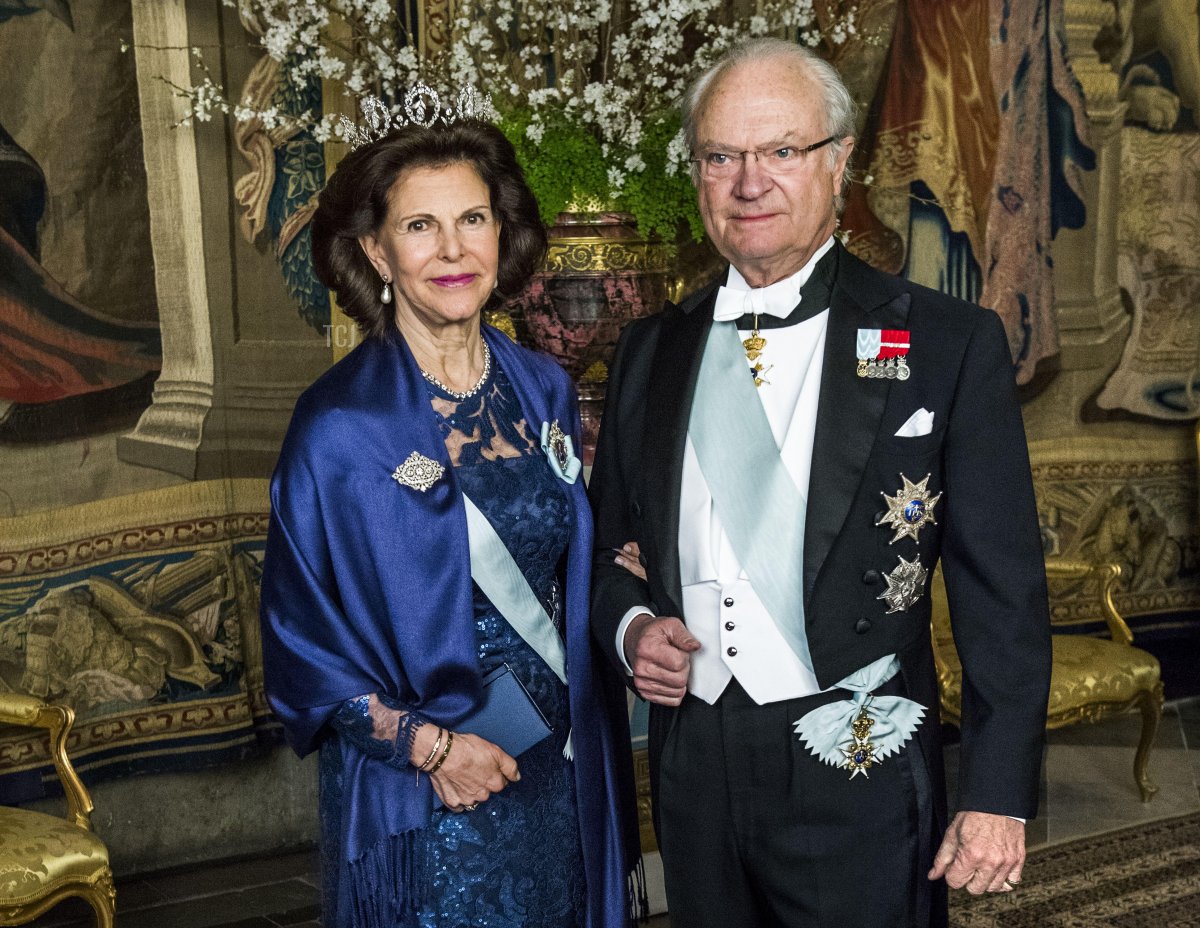 Queen Silvia and King Carl XVI Gustaf arrive to the official dinner at the Royal Palace in Stockholm, Sweden, March 23, 2017