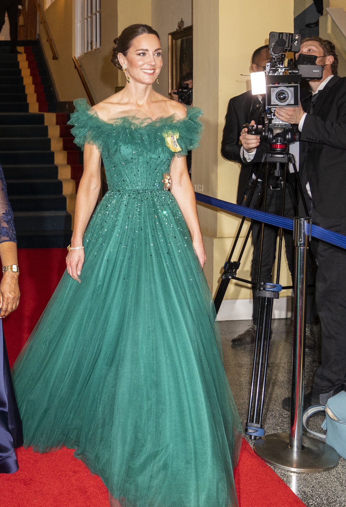 Catherine, Duchess of Cambridge at the dinner hosted by Patrick Allen, Governor General of Jamaica, at King's House, on March 23, 2022 in Kingston, Jamaica