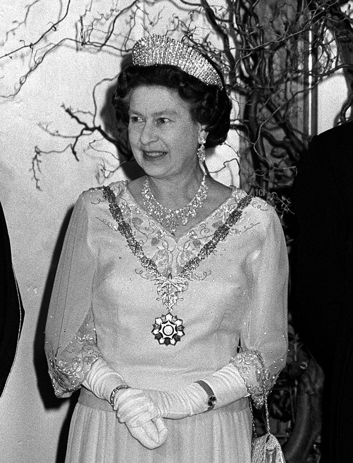 Queen Elizabeth II is greeted by King Fahd of Saudi Arabia at Claridge's Hotel where he gave a banquet