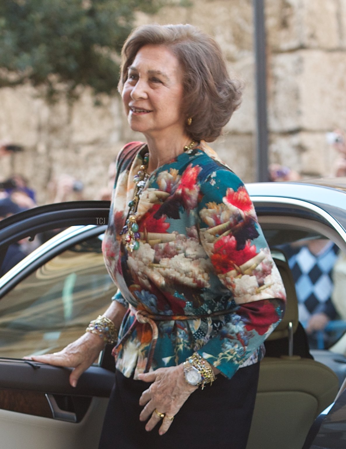 Queen Sofia of Spain attends Easter Mass at the Cathedral of Palma de Mallorca on March 31, 2013 in Palma de Mallorca, Spain