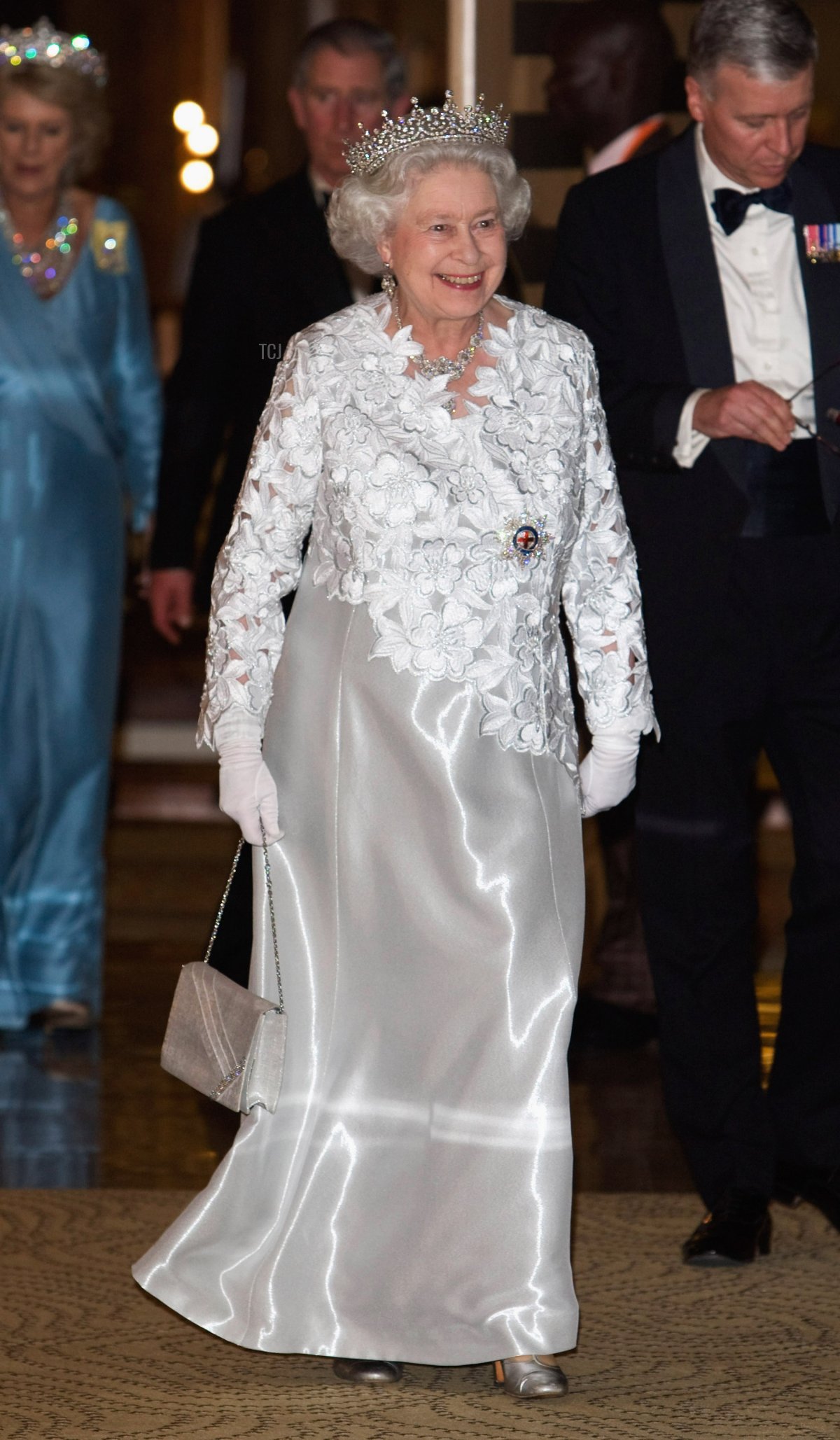 Queen Elizabeth II arrives at the Serena Hotel for The Queen's Banquet for Commonwealth Heads of Government on November 23, 2007 in Kampala, Uganda
