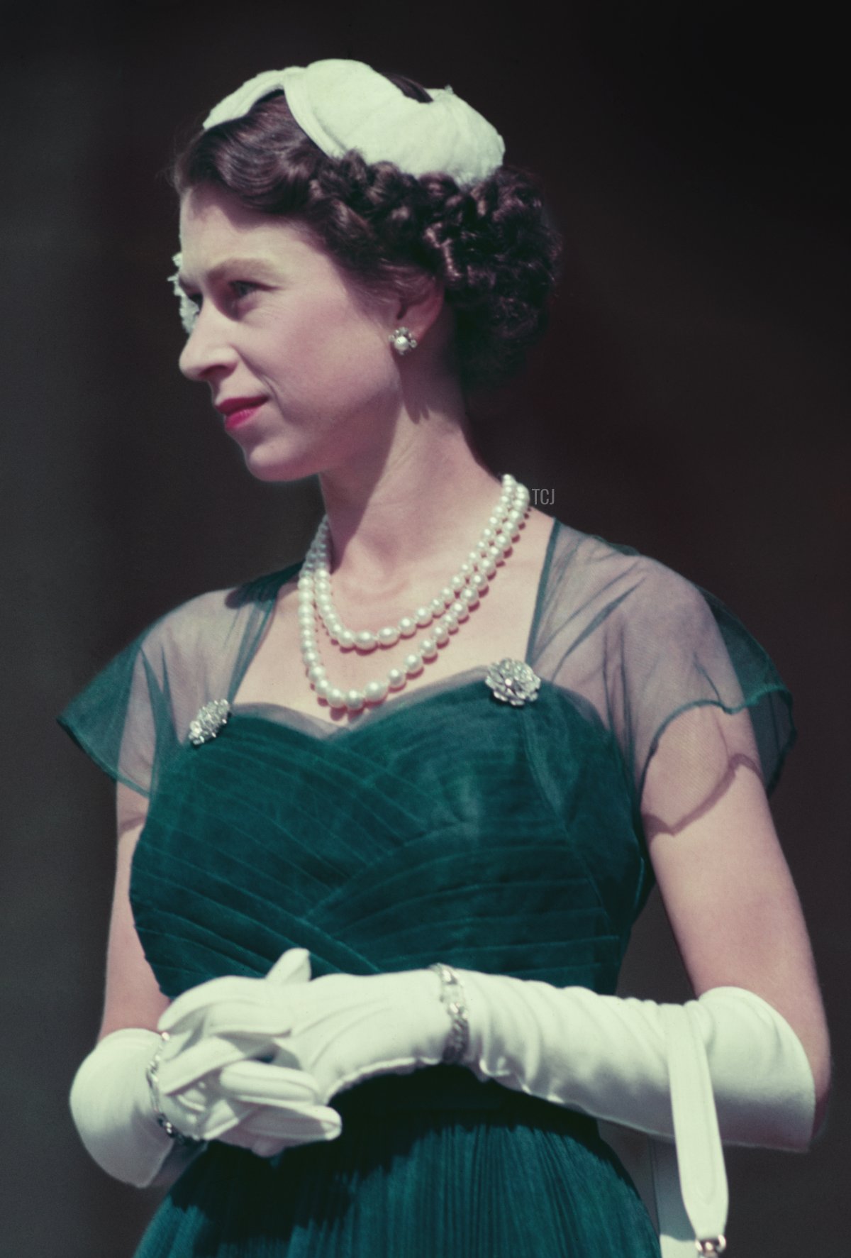 Queen Elizabeth II on the balcony of Government House, Melbourne, during her tour of Australia, March 1954