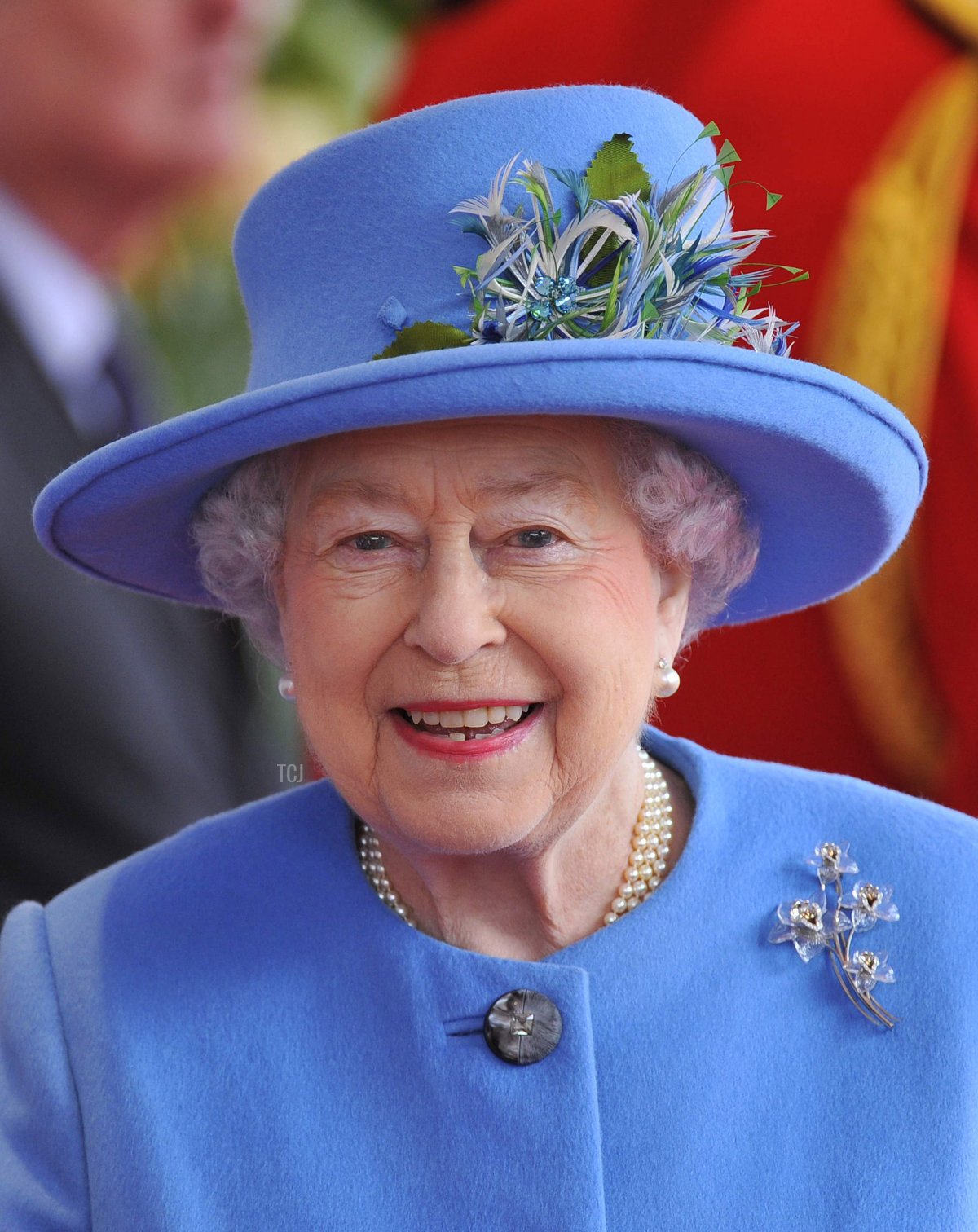 Queen Elizabeth II during a ceremonial welcome for President of Ireland Michael D Higgins at Windsor Castle on April 8, 2014 in England