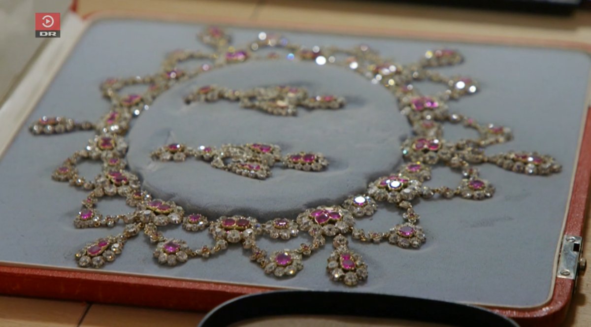 The Queen's Treasury, Episode 2