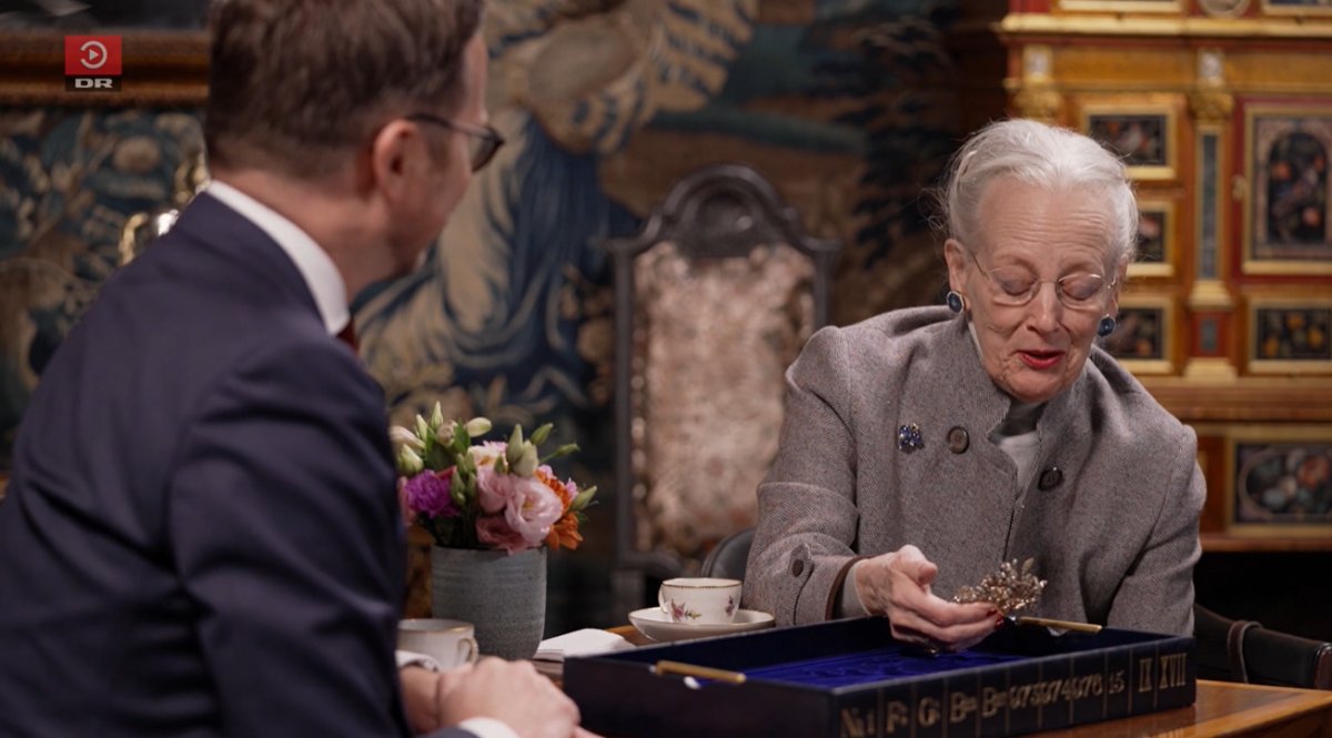 The Queen's Treasury, Episode 2