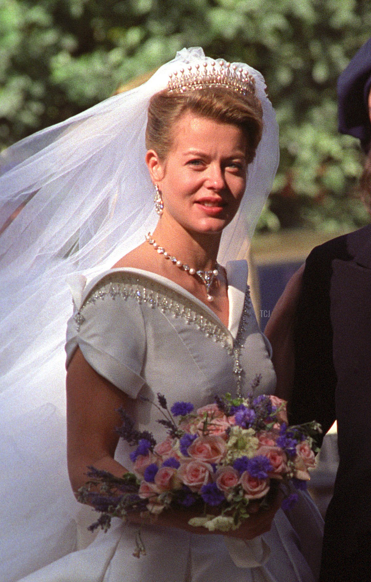 Lady Helen Windsor on her wedding day, 1992 (John Stillwell/PA Images/Alamy)
