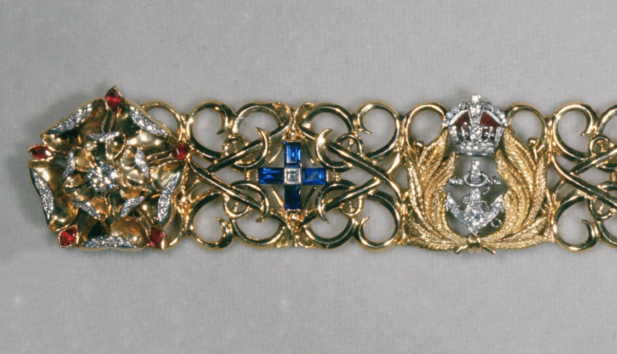 The Queen's Fifth Wedding Anniversary Bracelet