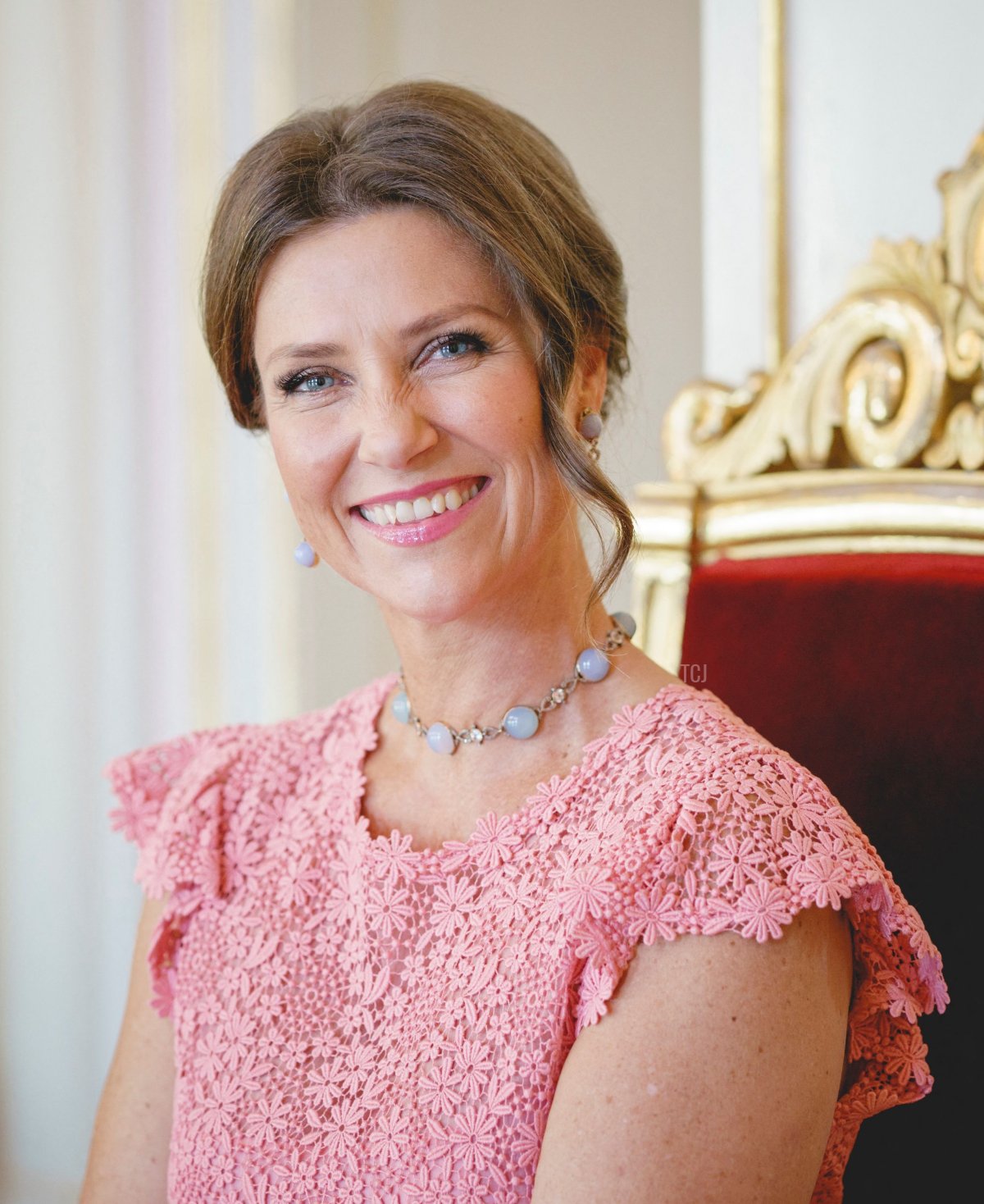 A photo taken on September 21, 2021 shows Norway's Princess Märtha Louise posing for photos on the occasion of her 50th birthday on September 22, at the Palace in Oslo