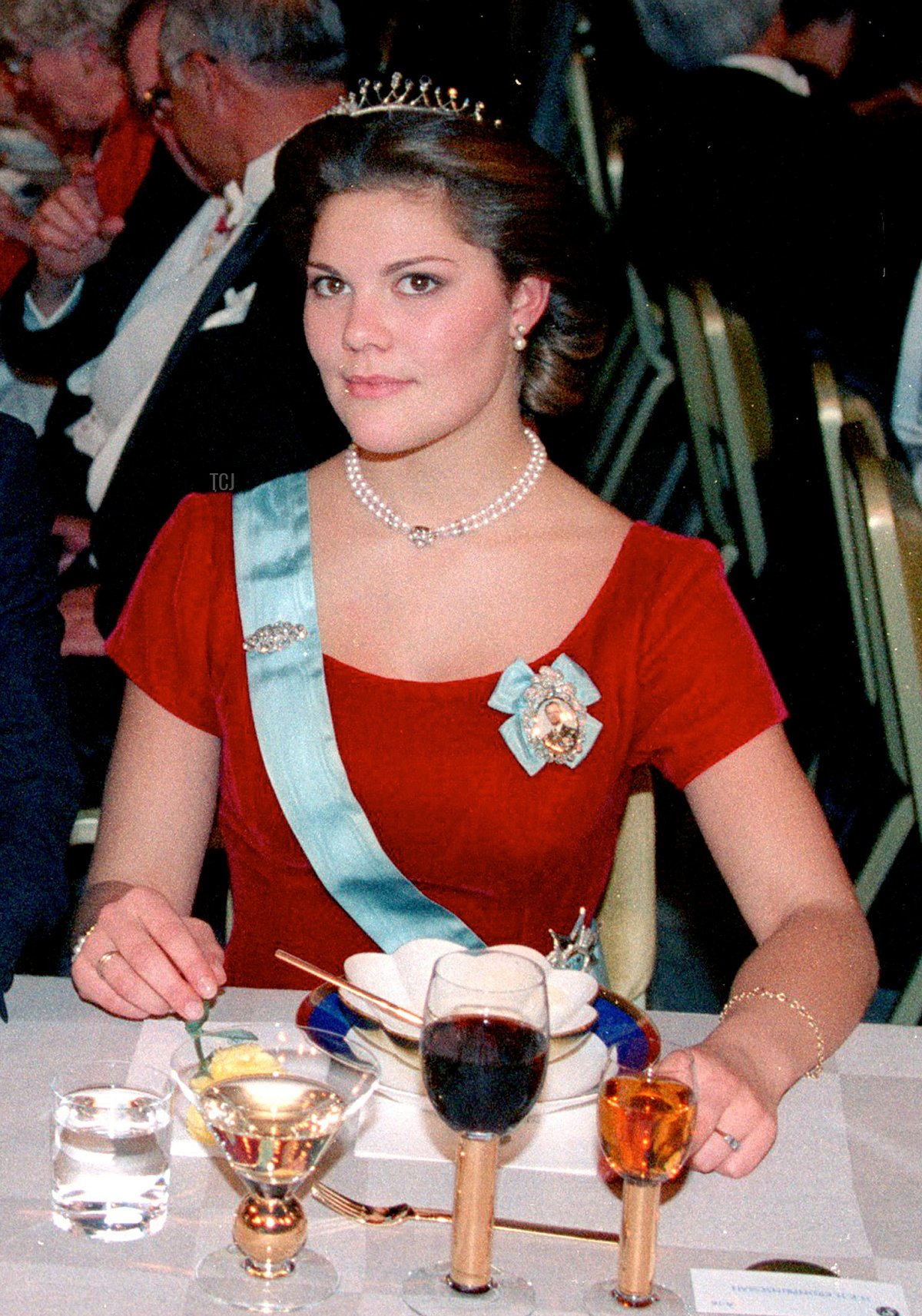 Crown Princess Victoria at the Nobel banquet at the dinner table in Stockholm City hall 1995