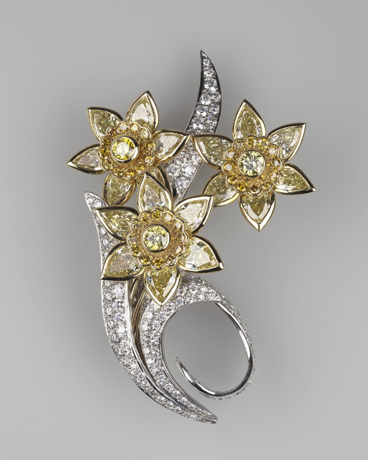 Royal Jewels: A Platinum Jubilee Celebration